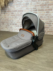 PRE LOVED Silver Cross Wave Carrycot - Sable