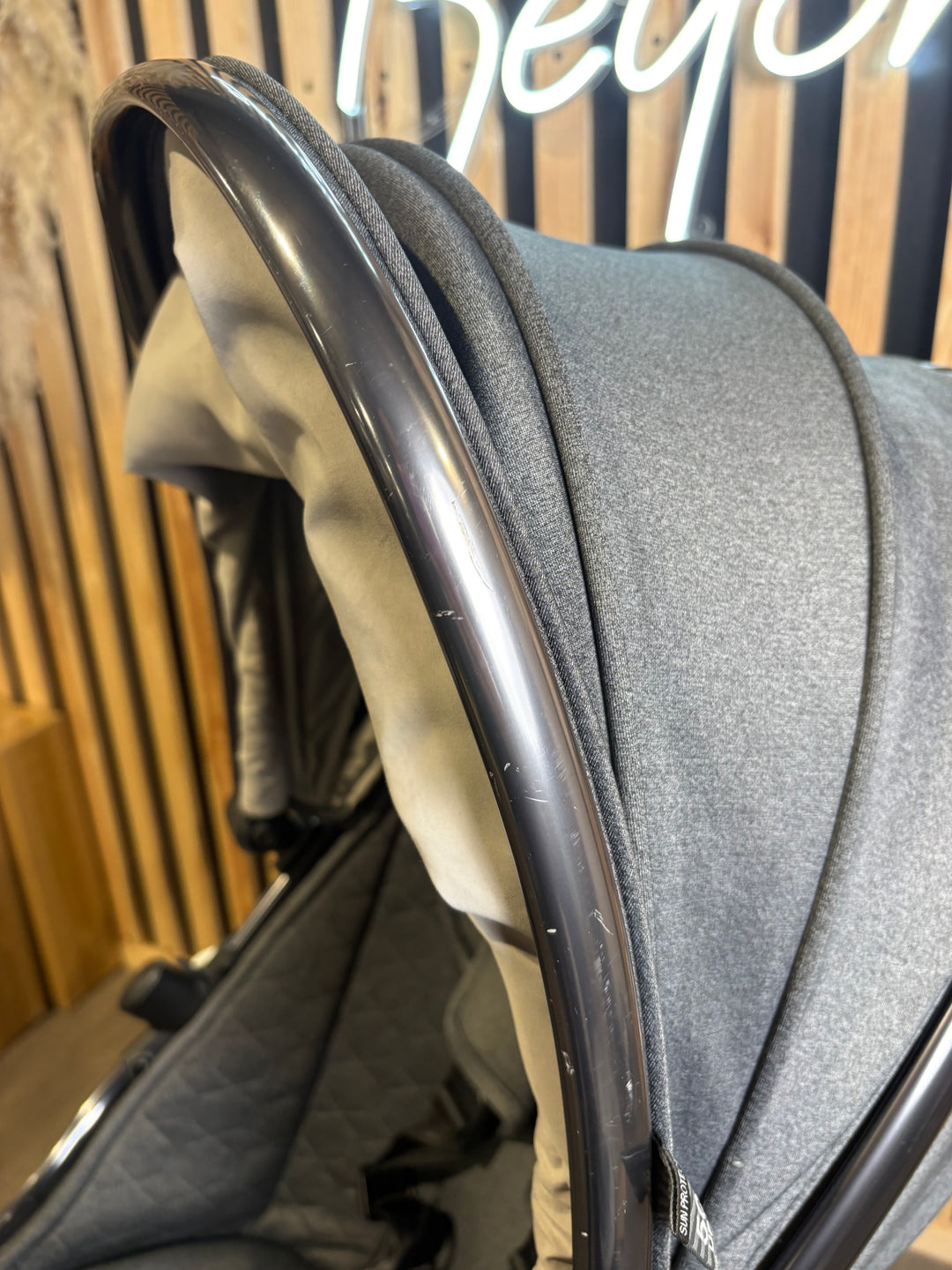 PRE LOVED egg2 Double Travel System - Quartz