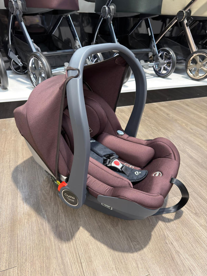 EX DISPLAY Oyster Capsule Infant I-Size Car Seat - Mulberry