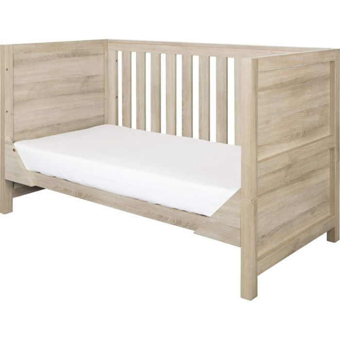 Tutti Bambini Modena Cot Bed - Oak