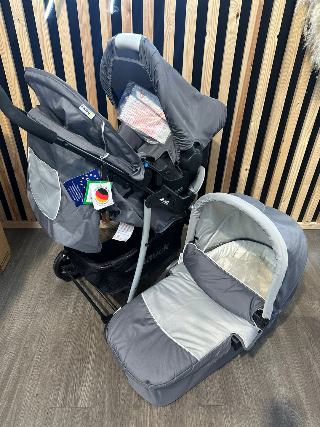 EX DISPLAY Hauck Shopper SLX Trioset Grey – Bambinosandbeyond