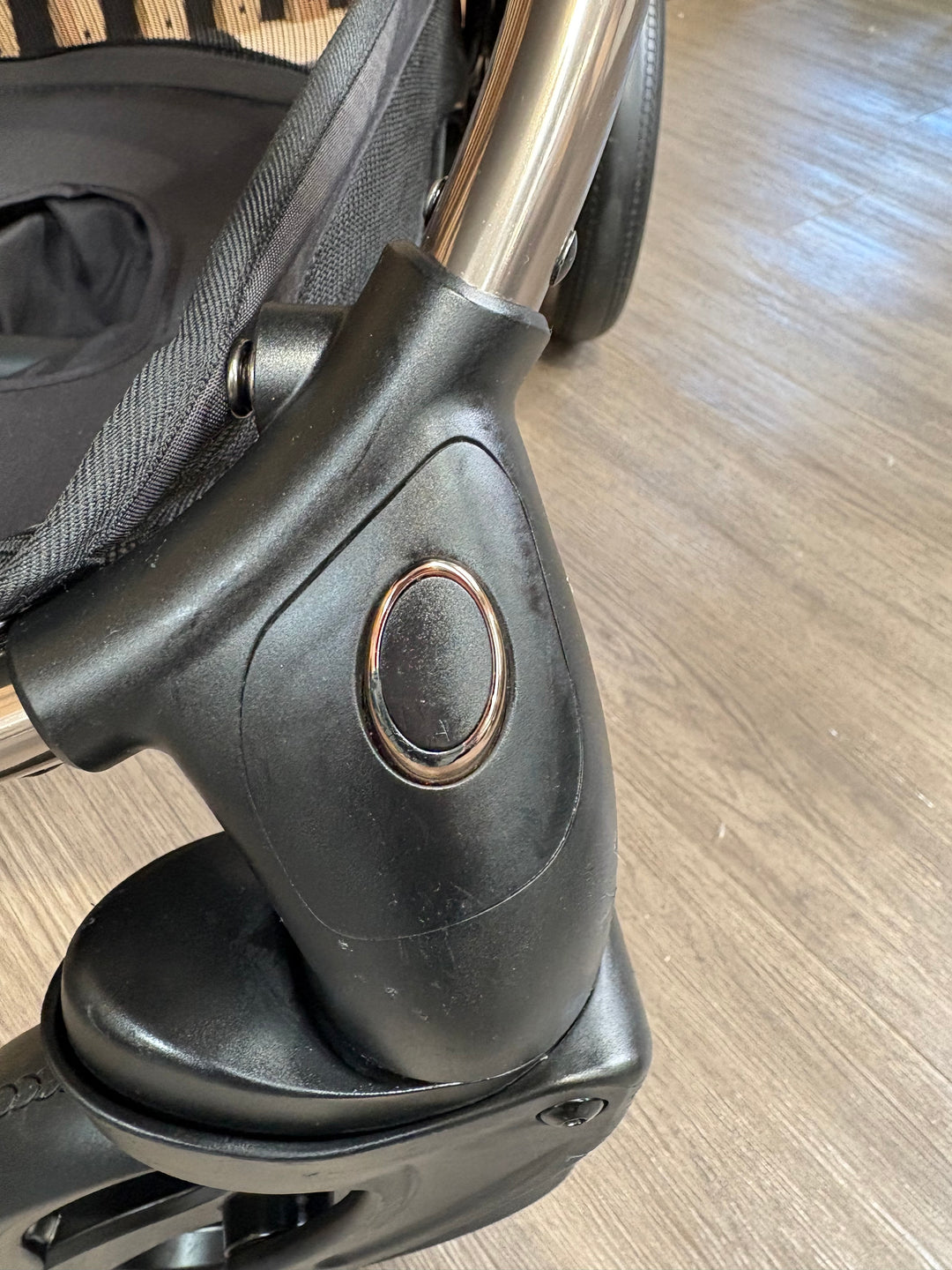 PRE LOVED egg2 Travel System - Mink