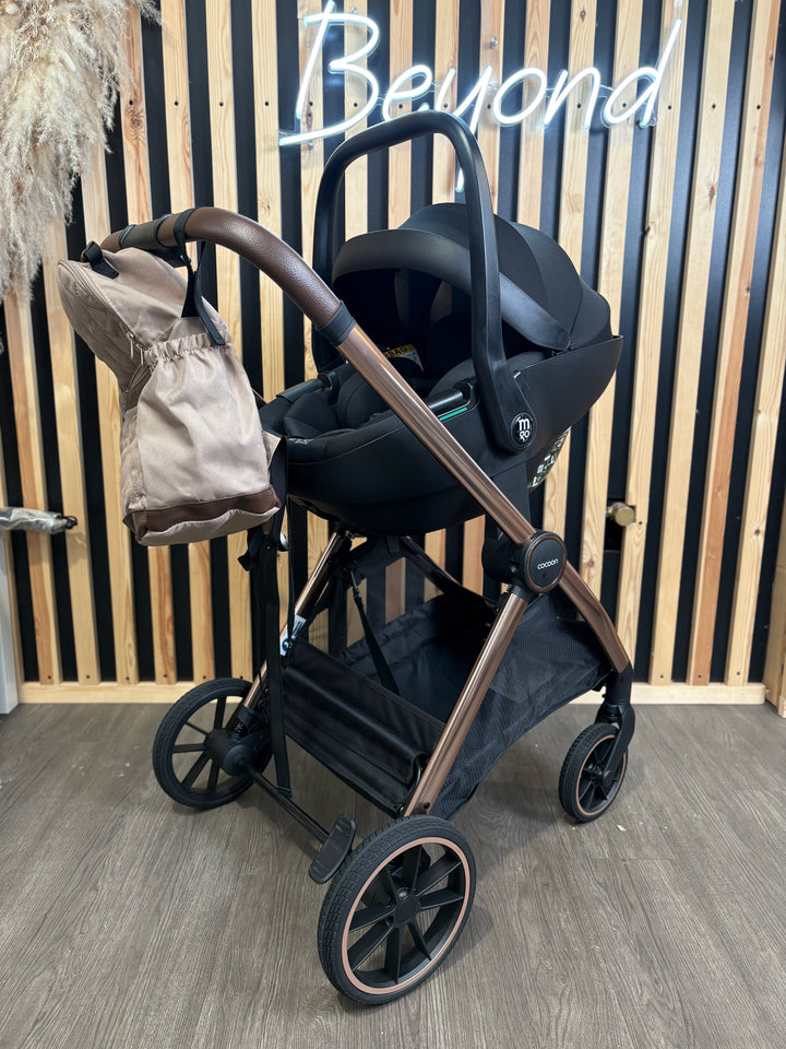 EX DISPLAY Mee-go Cocoon 3in1 Travel System - Toffee