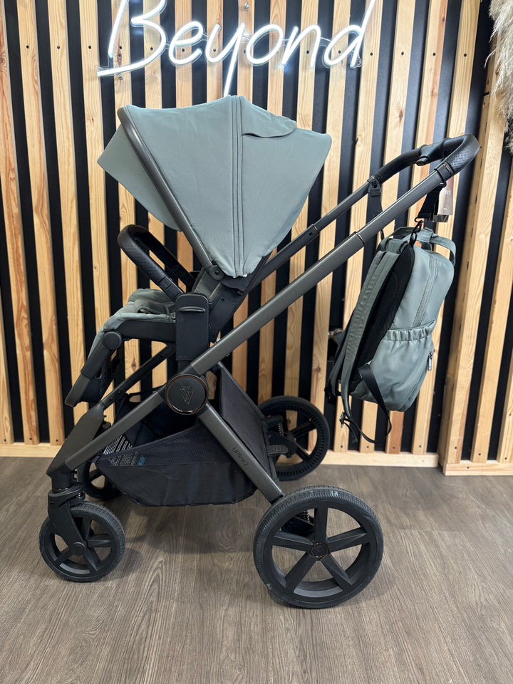 EX DISPLAY Venicci Upline2 3in1 Travel System - Aloe