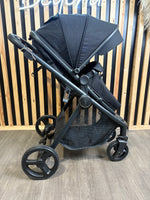 EX DISPLAY Redkite Push Me Pace Pulsar Pushchair & Car Seat - Black