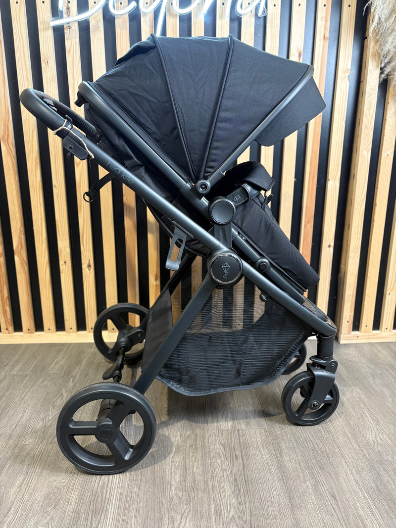 EX DISPLAY Redkite Push Me Pace Pulsar Pushchair & Car Seat - Black