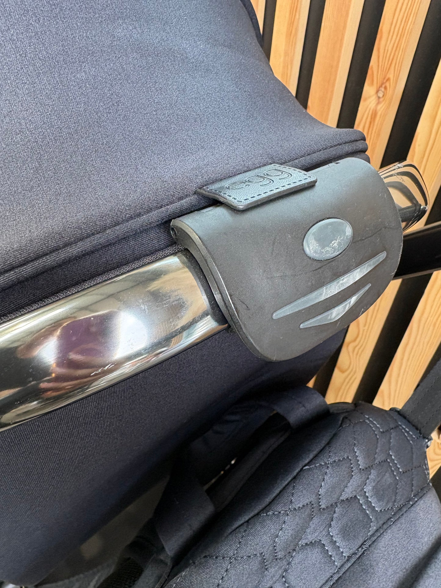 PRE LOVED egg2 Travel System - Cobalt