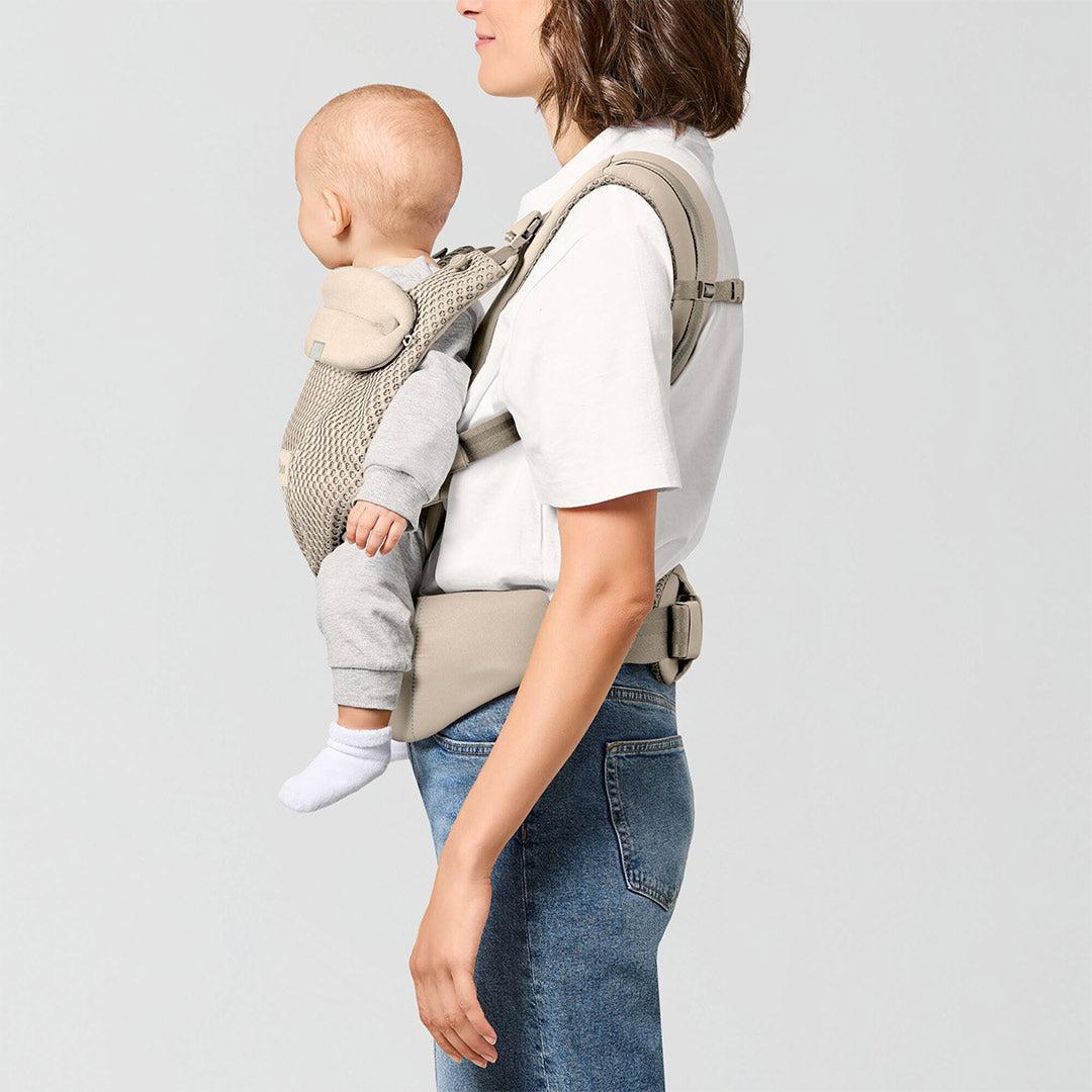 Cybex Amya Baby Carrier - Magic Black