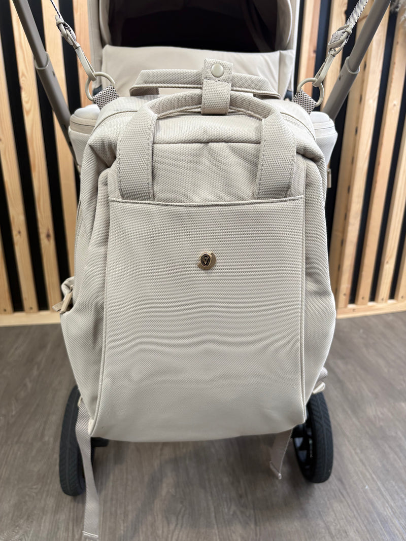 EX DISPLAY Venicci Tila Pram, Pushchair & Accessories - Latte