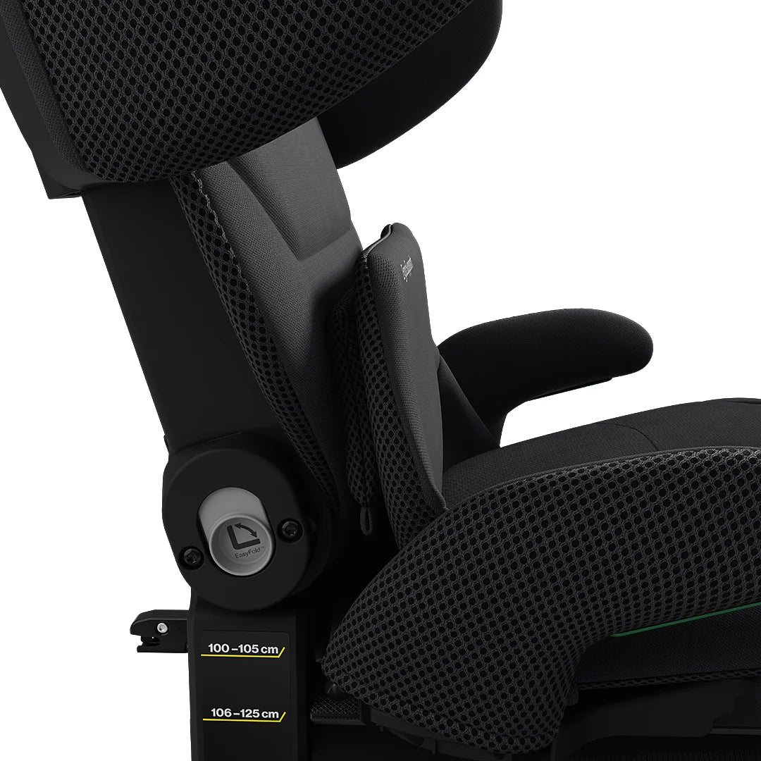 Axkid UP Car Seat - Coastal Storm Black + FREE FOOTREST WORTH £50!