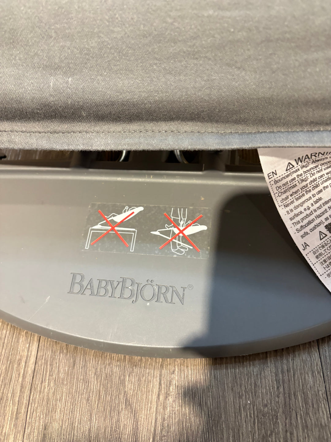 PRE LOVED Baby Bjorn Bouncer Bliss - Anthracite