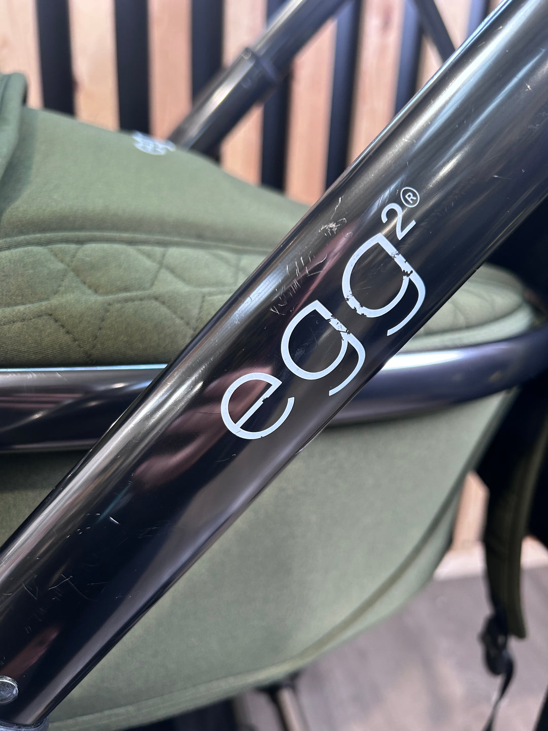 PRE LOVED egg2 Travel System - Olive