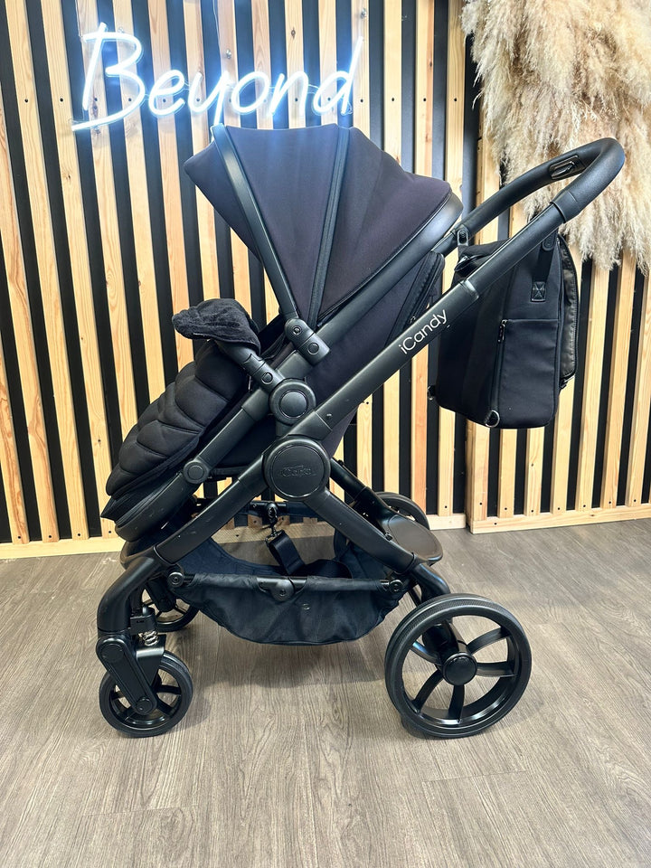 PRE LOVED iCandy Peach 7 Pram & Pushchair Including Accessories - Jet Black