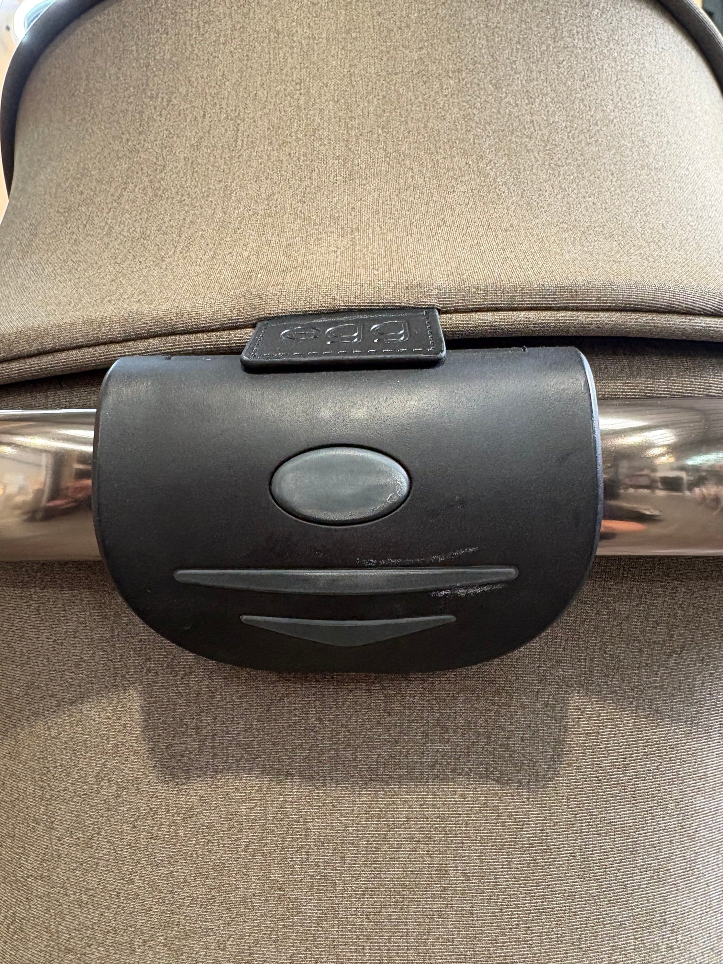 PRE LOVED egg3 Travel System - Mink