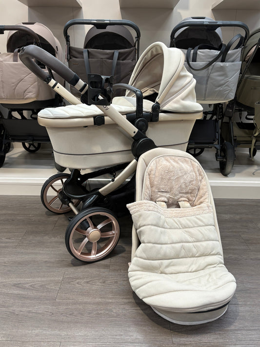 PRE LOVED iCandy Peach 7 Pram, Pushchair + Accessories - Biscotti