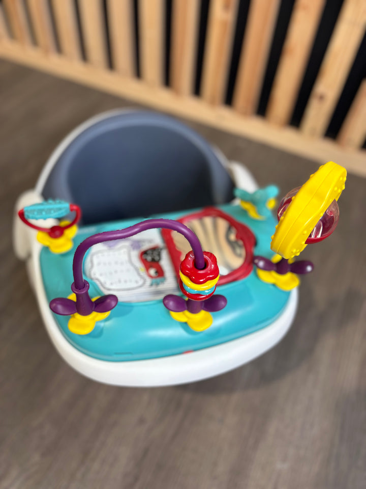 PRE LOVED Mamas & Papas Baby Snug & Toy Tray - Grey