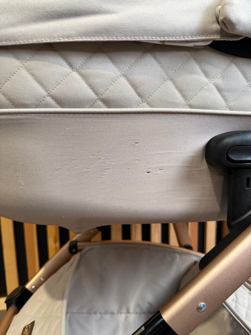 PRE LOVED Cosatto Wow Continental 3-in-1 Travel System - Whisper