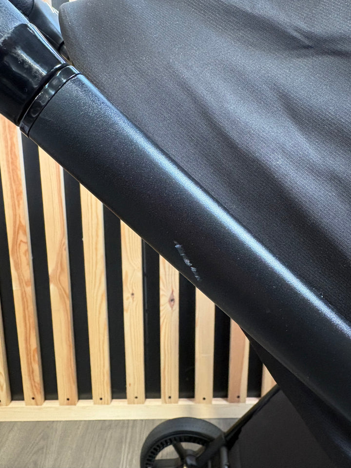 EX DISPLAY Venicci Vero Stroller - Night