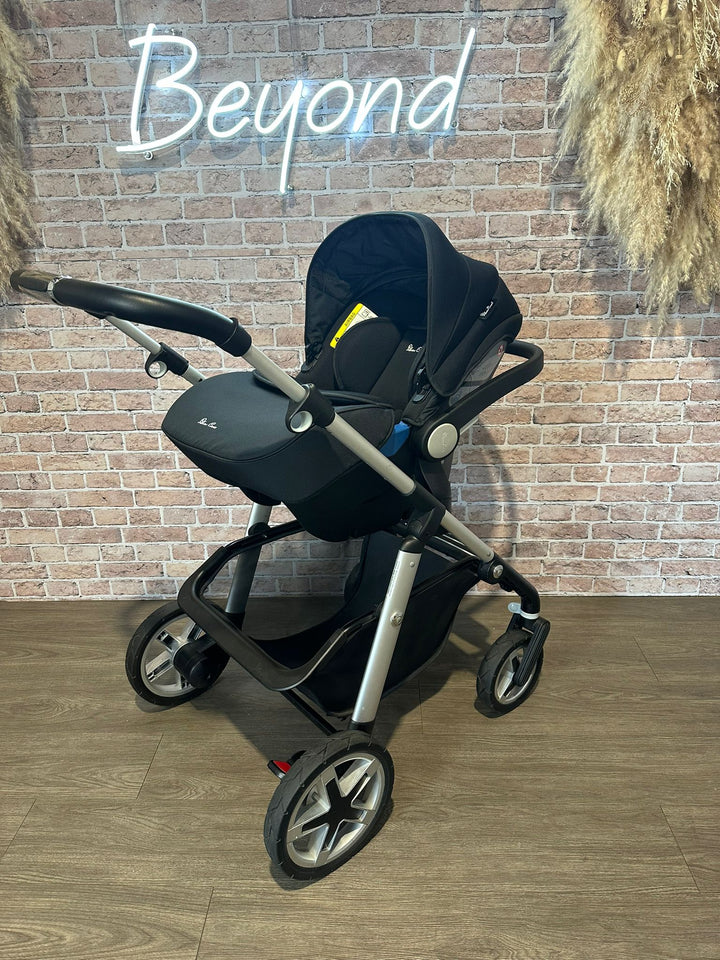 PRE LOVED Silver Cross Pioneer Travel System - ONYX