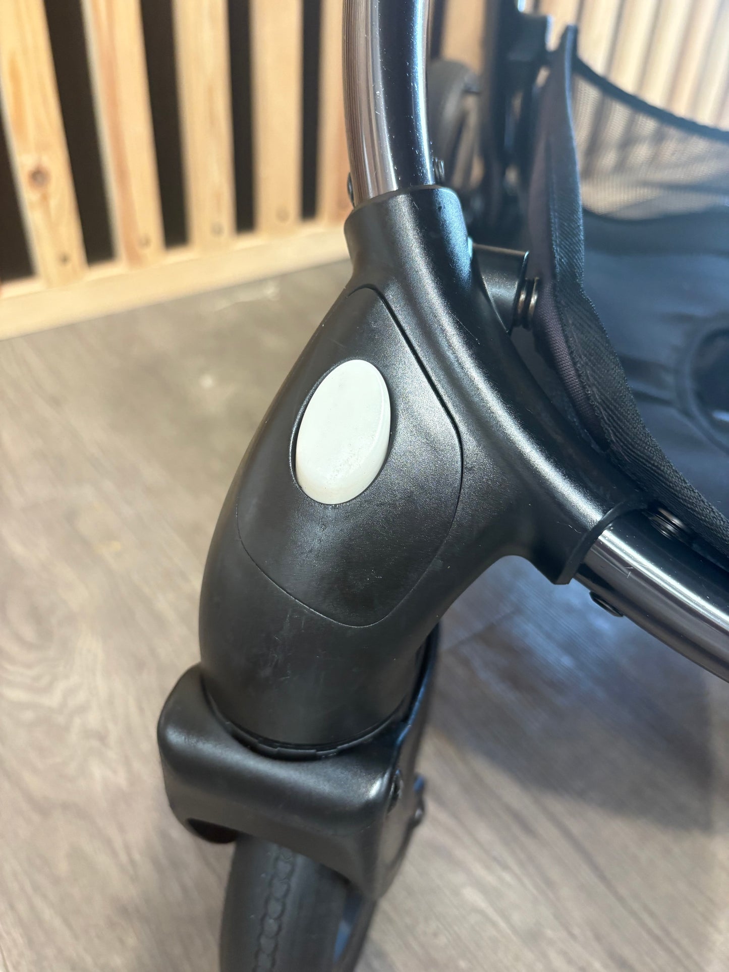 PRE LOVED egg2 Travel System - Cobalt