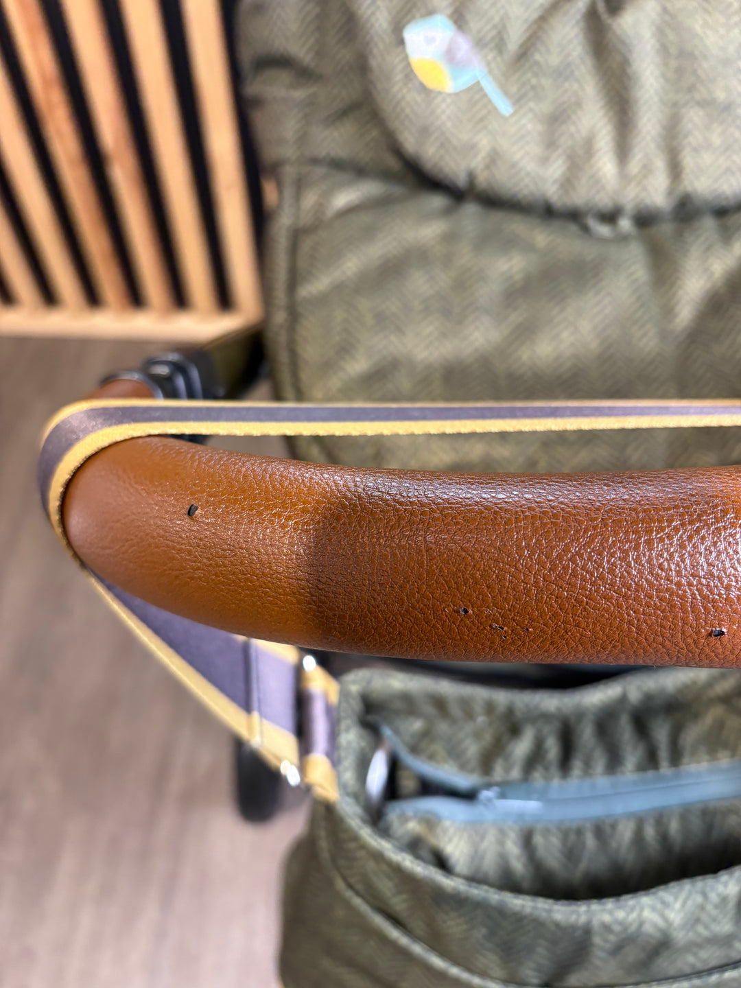 PRE LOVED Cosatto Wow Continental Travel System - Bureau