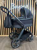 PRE LOVED Babystyle Oyster4 Travel System - Carbonite
