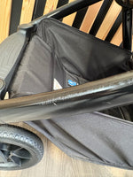 PRE LOVED Cosatto Giggle 4 Parent-and-World Facing Pushchair + Car Seat - Foxed