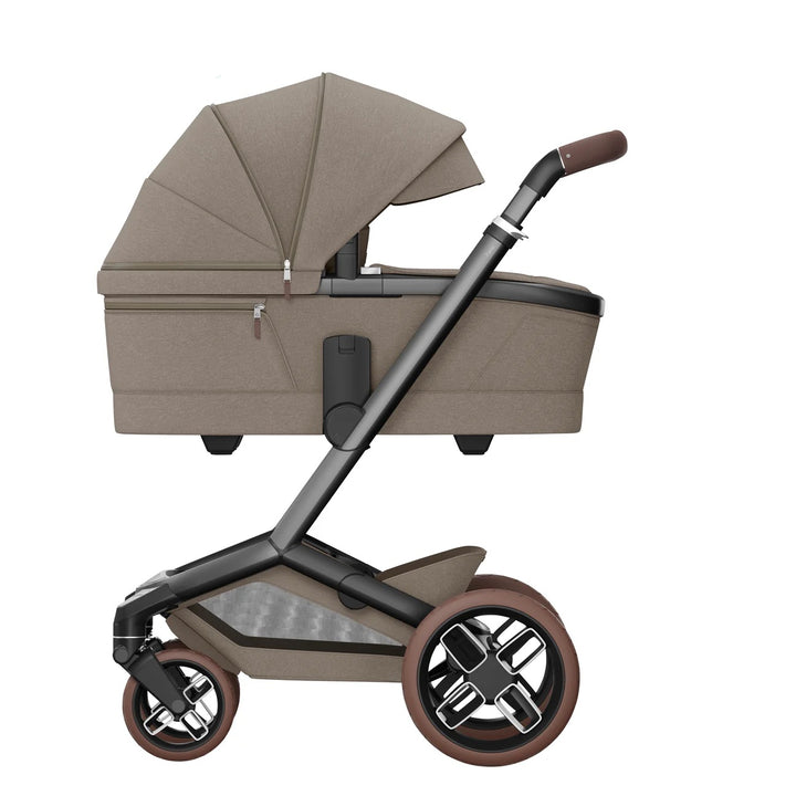 Maxi-Cosi Fame Travel System - Twillic Truffle | Brown