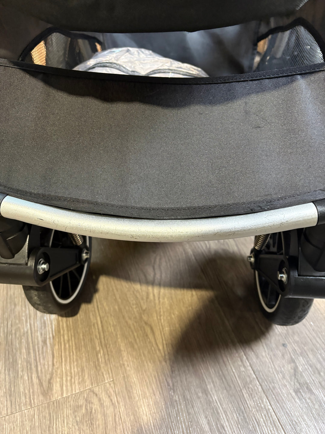 PRE LOVED Cuggl Parent and World-Facing Pushchair - Grey