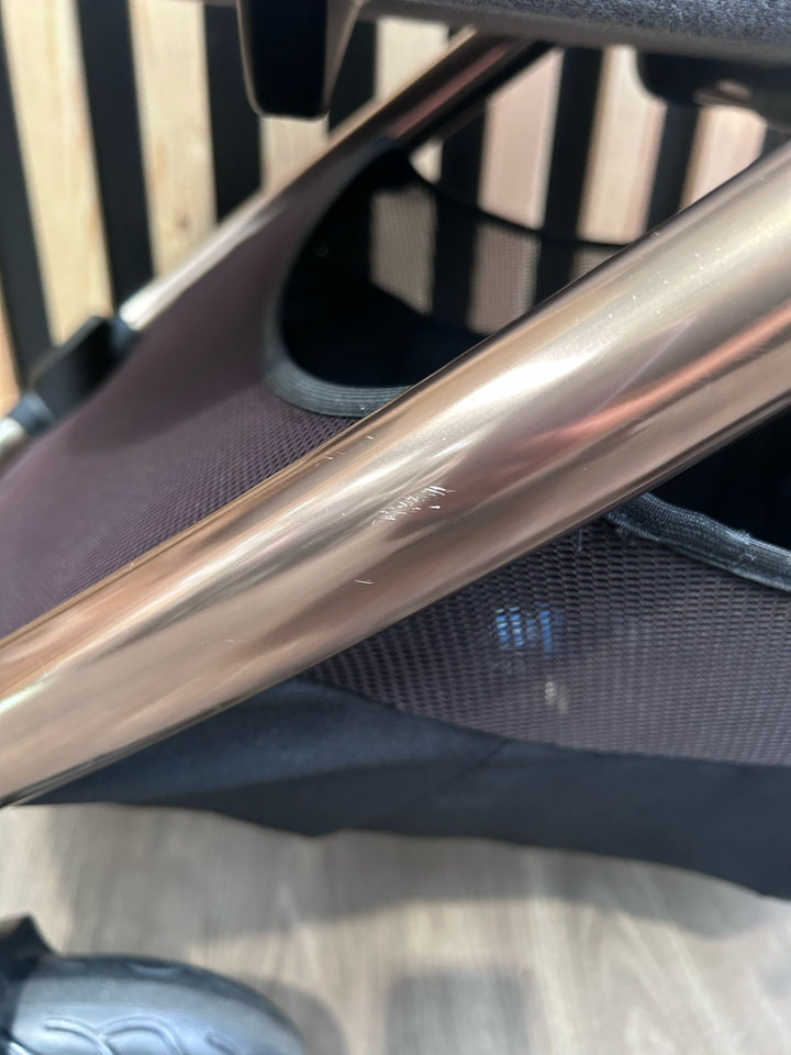 PRE LOVED Mamas & Papas Ocarro Pram & Pushchair - Simply Lux