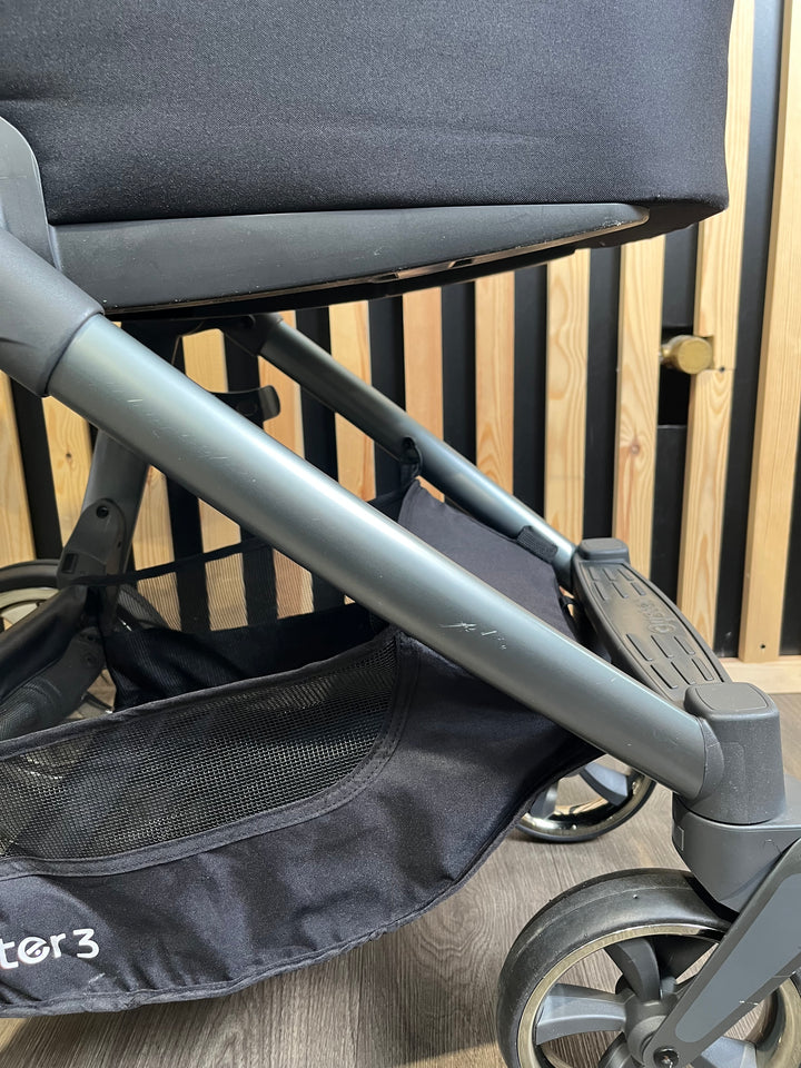 PRE LOVED Oyster3 Pram + Pushchair - Tonic