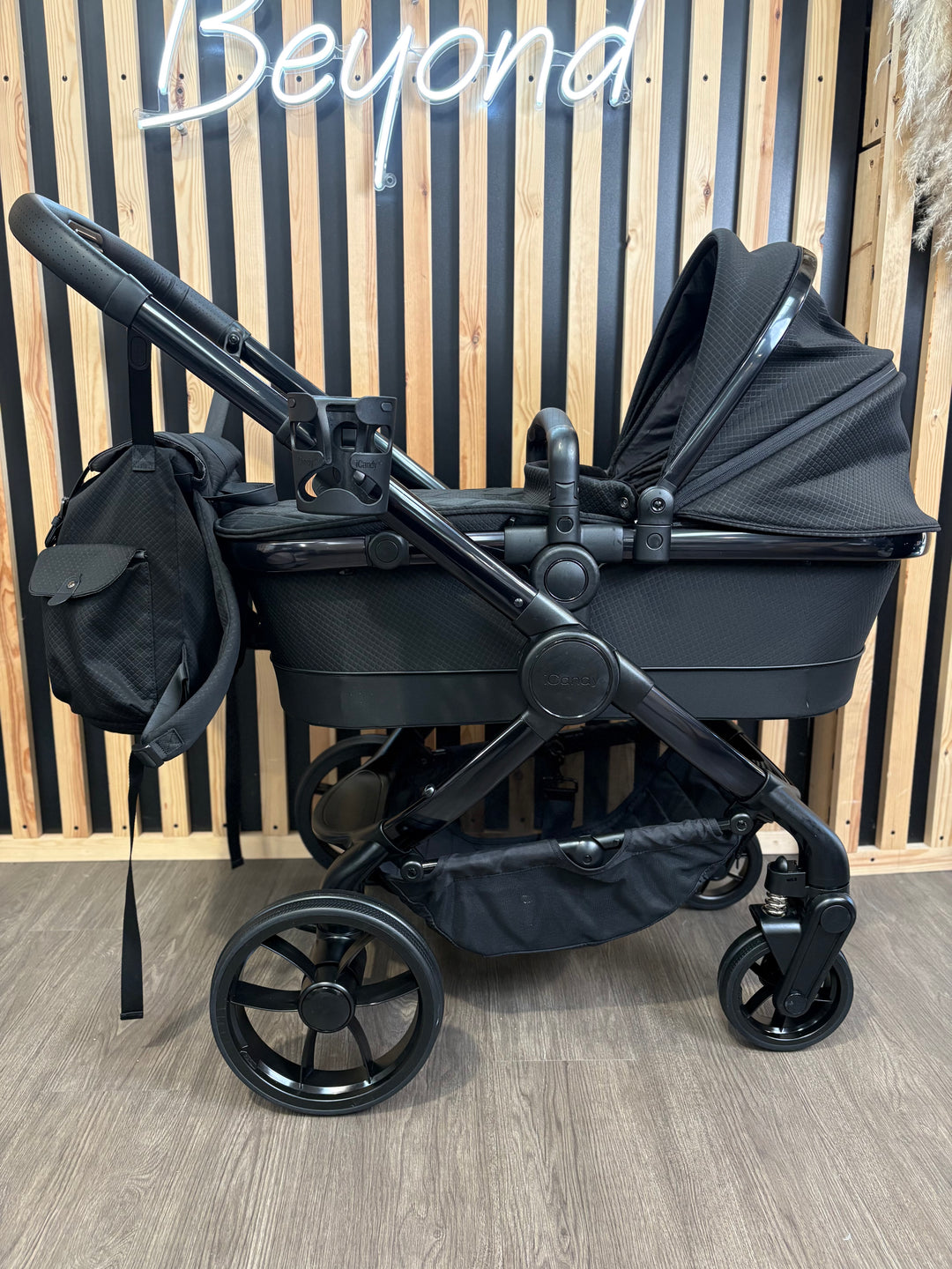 PRE LOVED iCandy Peach 7 Travel System - Cerium