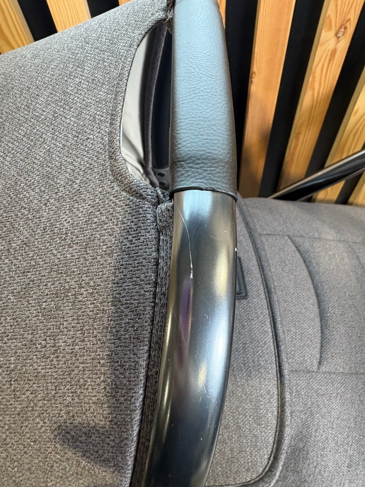 PRE LOVED Babystyle Oyster3 Travel System - Fossil