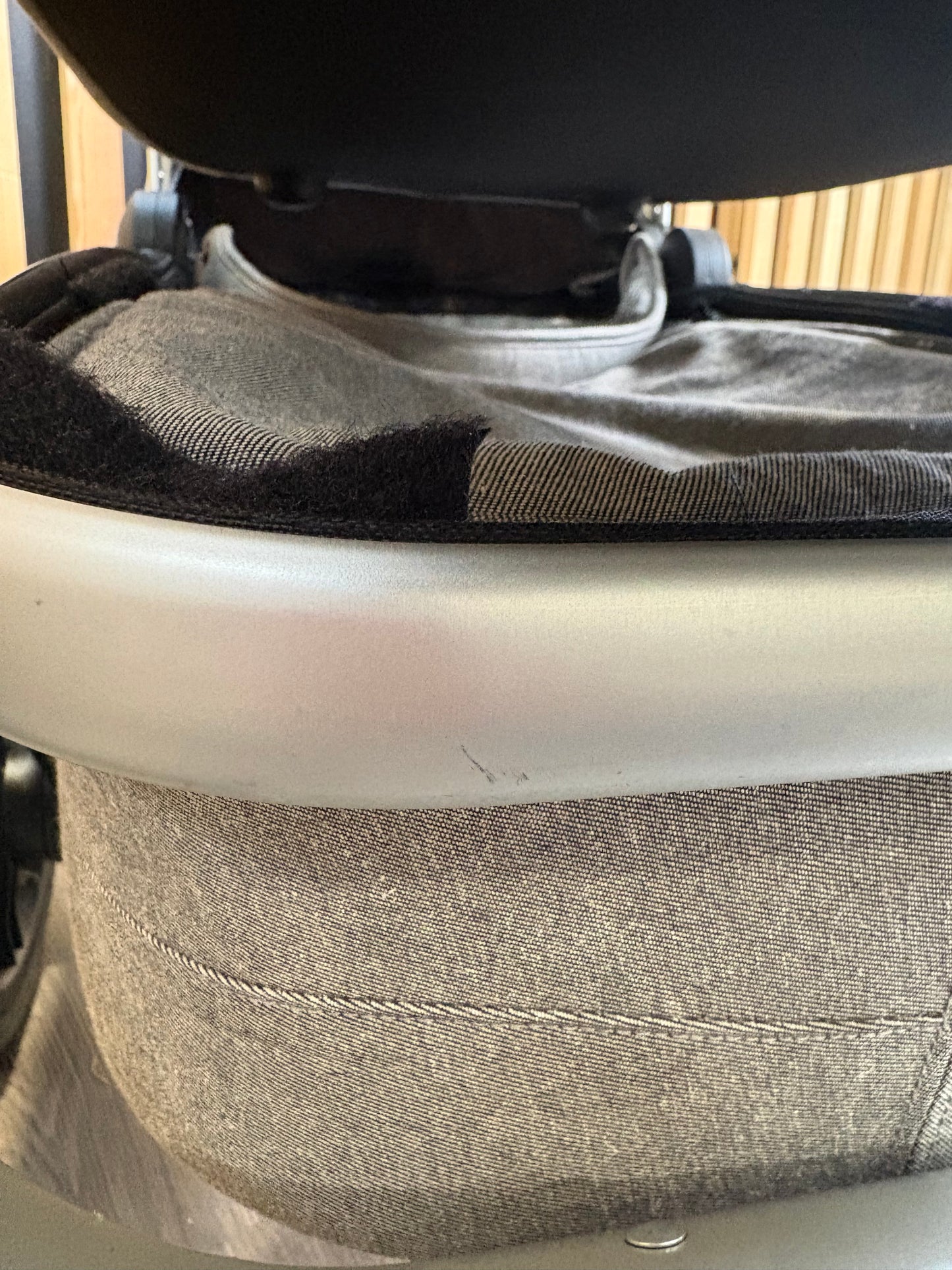 PRE LOVED Joolz Geo Duo Pram - Greige