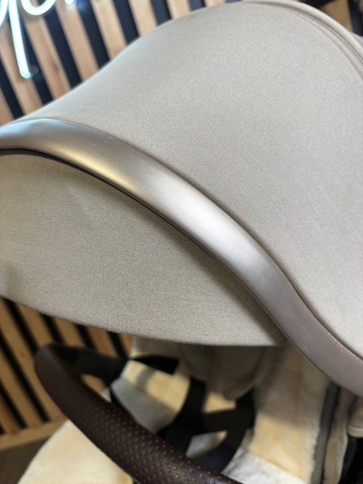 PRE LOVED Babystyle Oyster3 Travel System - Creme Brulee