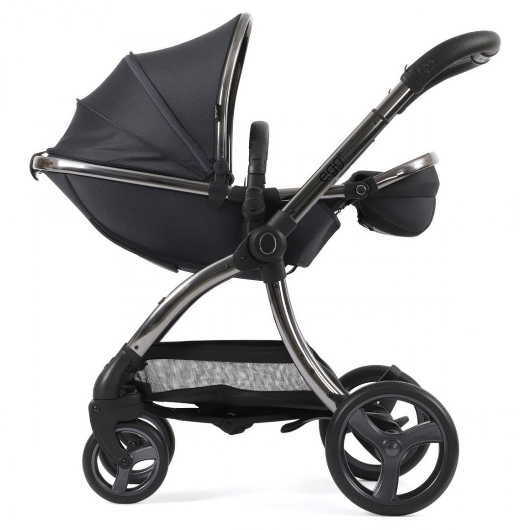 egg 3 Luxury Cloud T i-Size Travel System Bundle - Carbonite