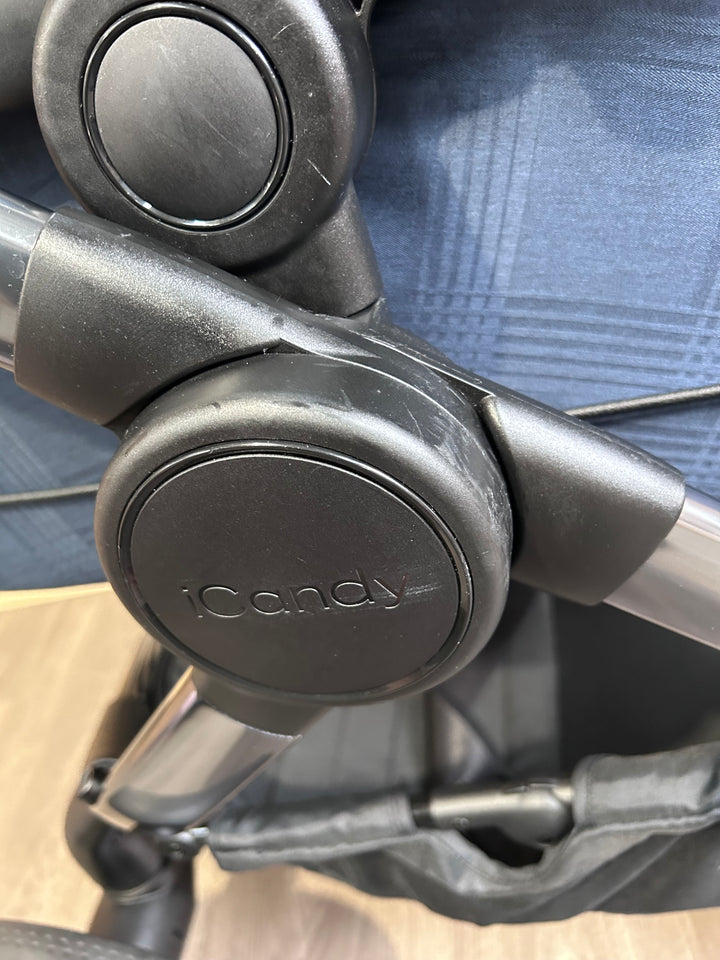 PRE LOVED iCandy Peach 6 Travel System - Navy Check