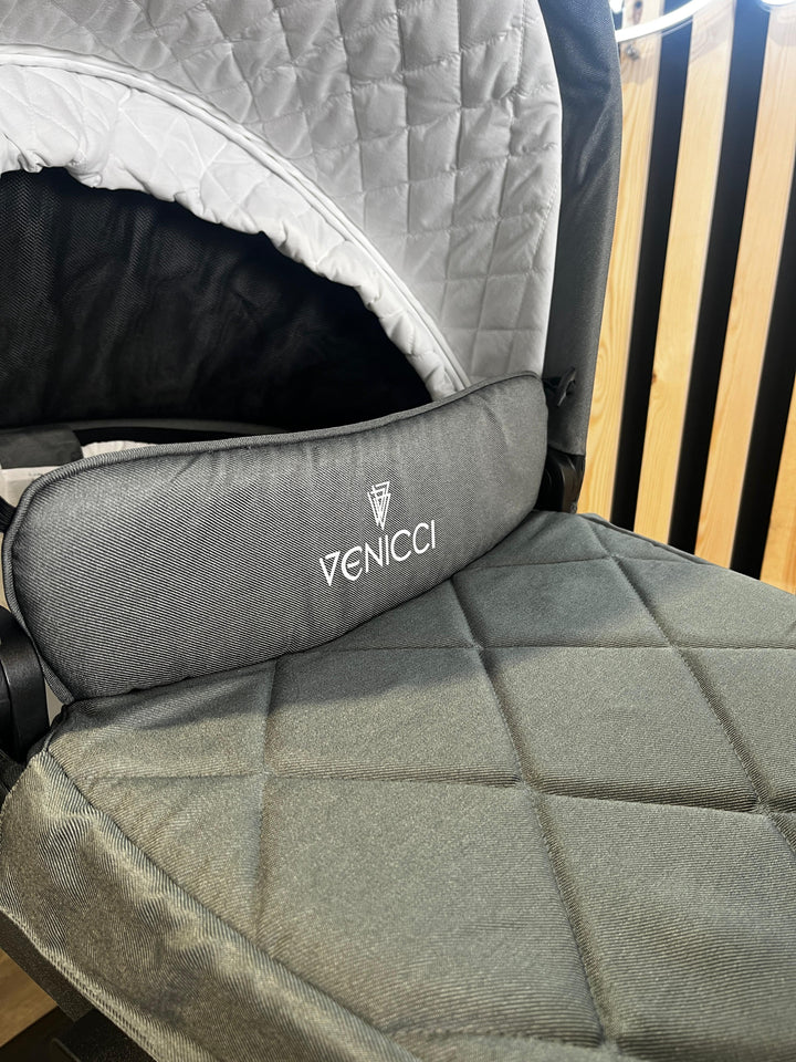 PRE LOVED Venicci Turisso Pram & Pushchair - Rock Grey