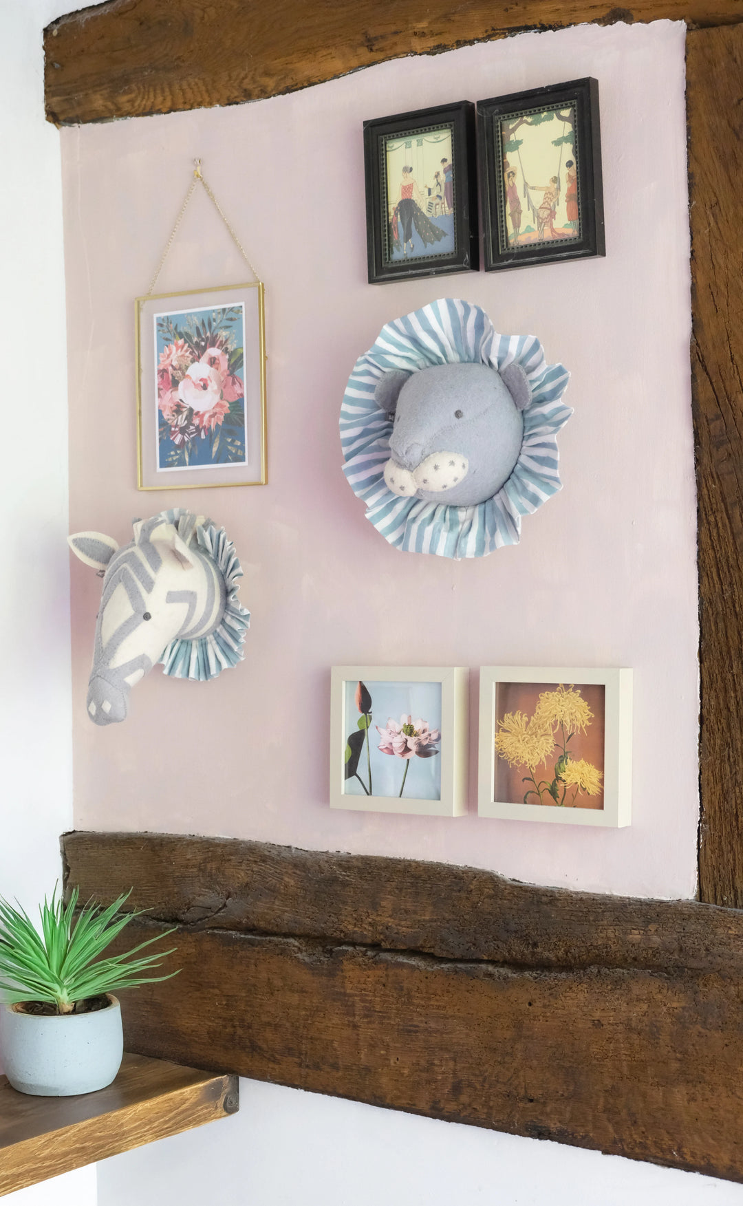 Fiona Walker Zebra with Vintage Ruff Mini Head - Blue