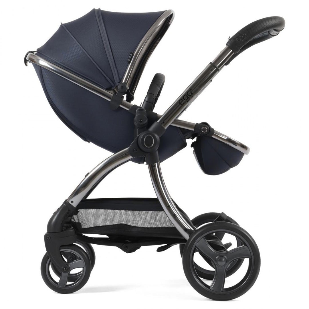 egg 3 Luxury Cloud T i-Size Travel System Bundle - Celestial + FREE OVERNIGHT BAG WORTH £125!