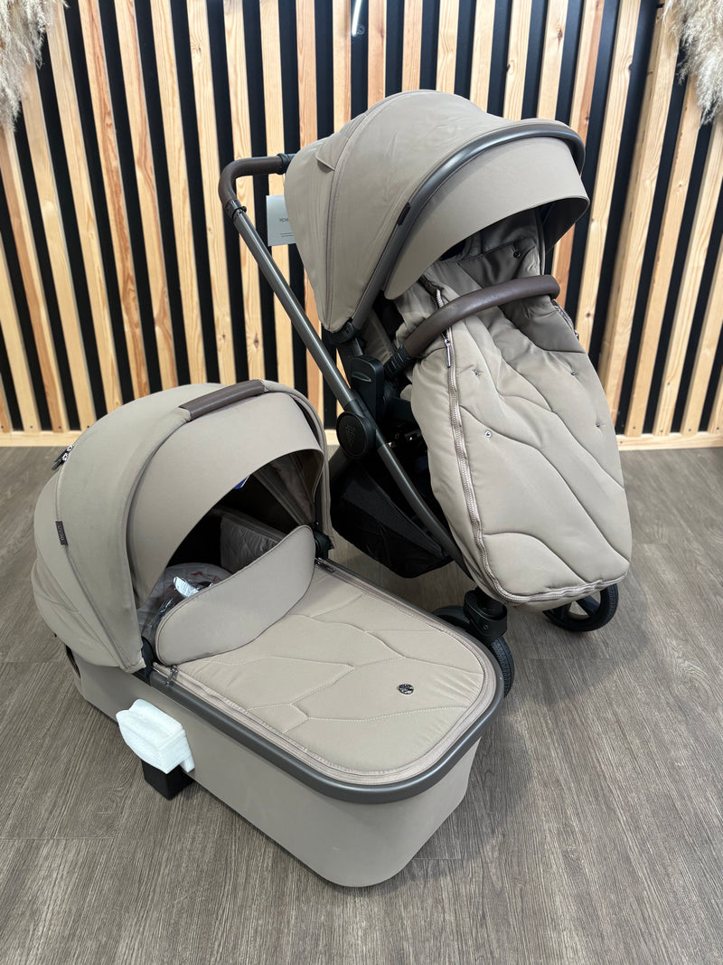 EX DISPLAY Venicci Upline2 2-in-1 Travel System - Powder SE