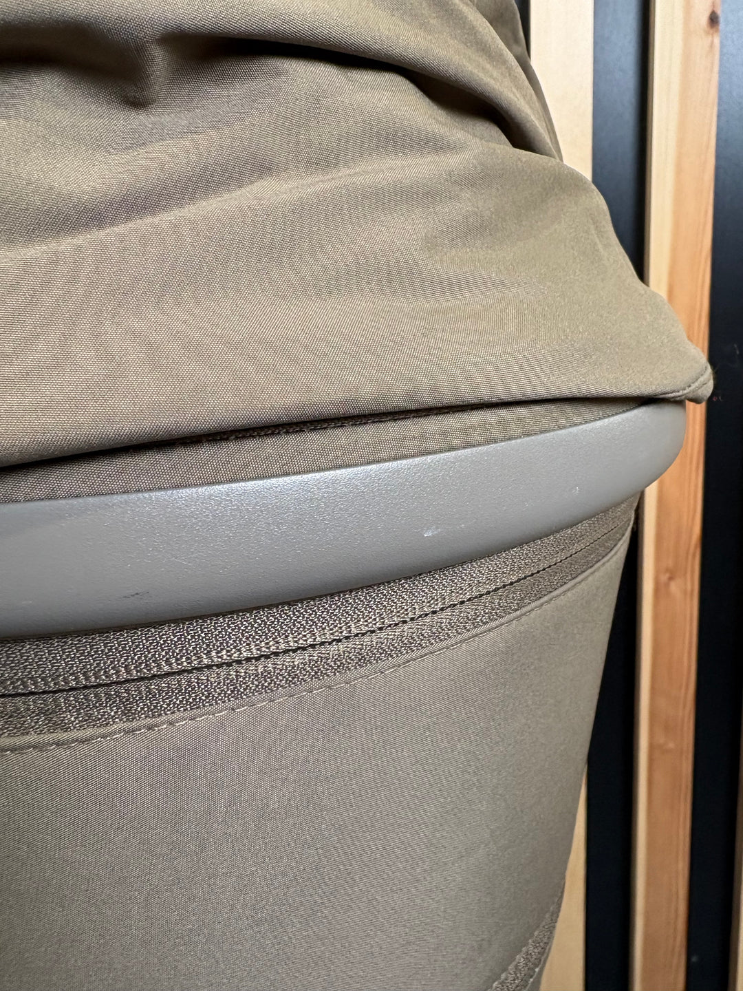 PRE LOVED Venicci Tinum Upline Travel System - Leo