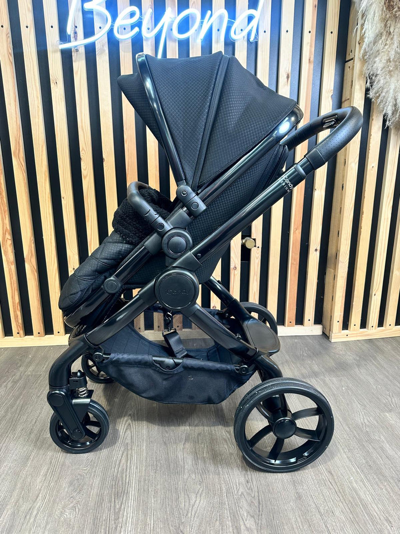 PRE LOVED iCandy Peach 7 Travel System - Cerium