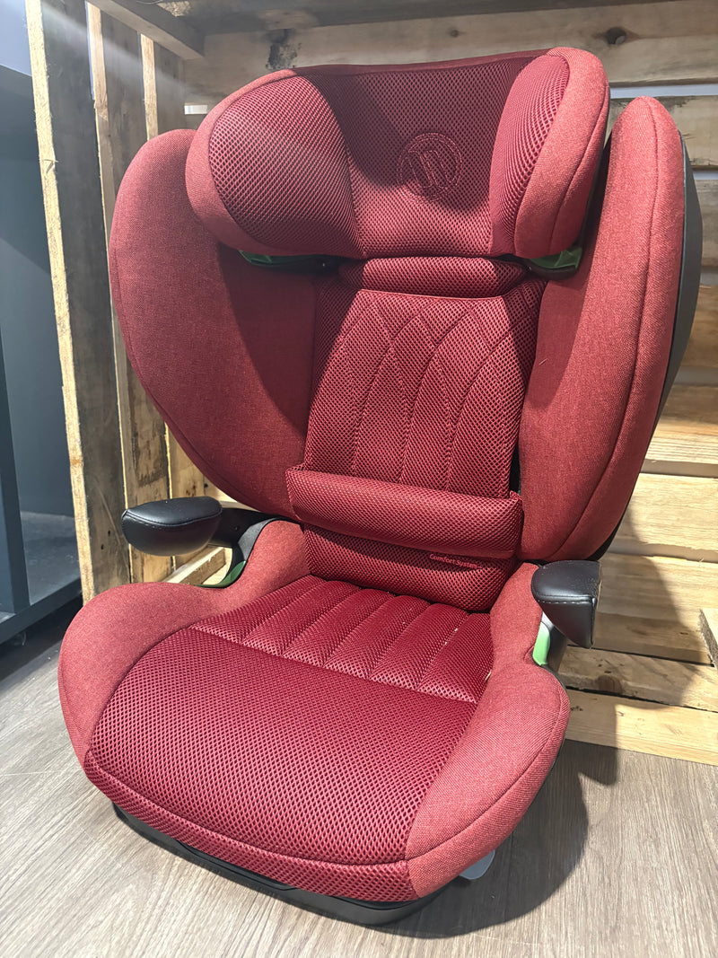 EX DISPLAY Avionaut MaxSpace AirFlow High Back Booster Car Seat - Red