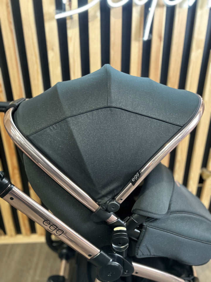 PRE LOVED egg Pushchair + Footmuff - Diamond Black