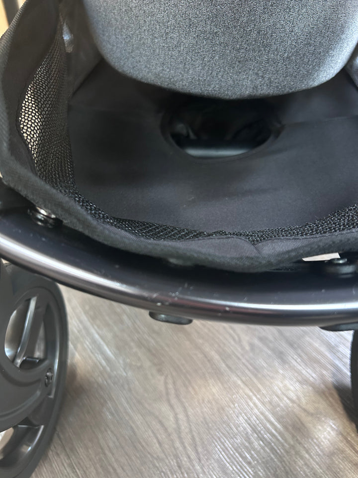 PRE LOVED egg2 Twin Tandem - Quartz