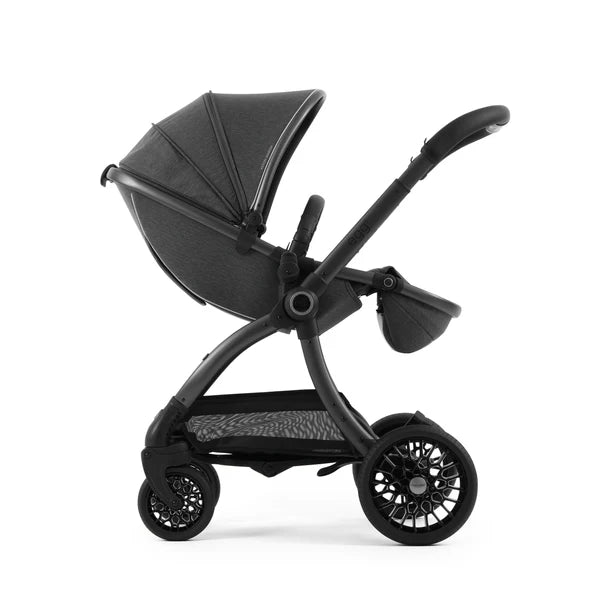 Aston Martin egg3® Luxury Travel System – Classic Grey