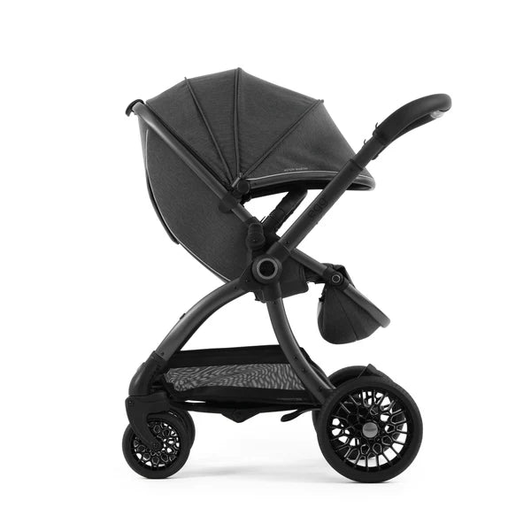 Aston Martin egg3® Luxury Travel System – Classic Grey