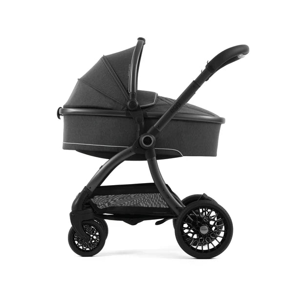 Aston Martin egg3® Luxury Travel System – Classic Grey