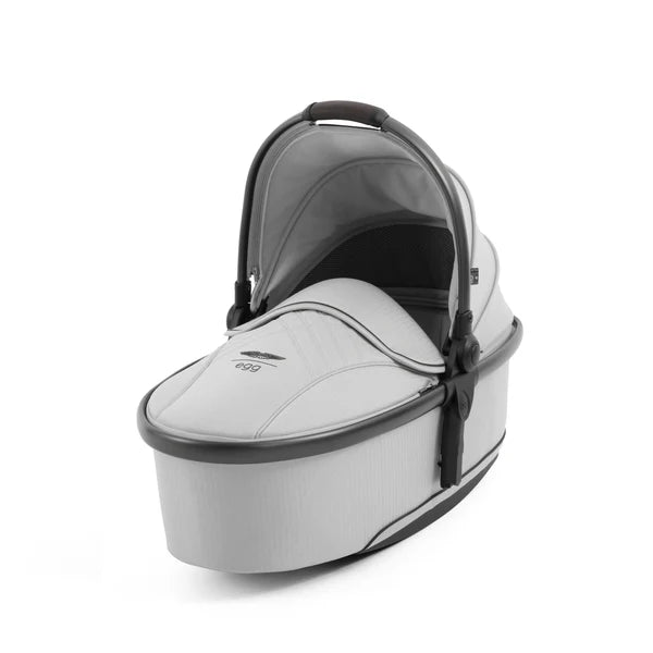 Aston Martin egg3® Luxury Travel System – Soft Grey